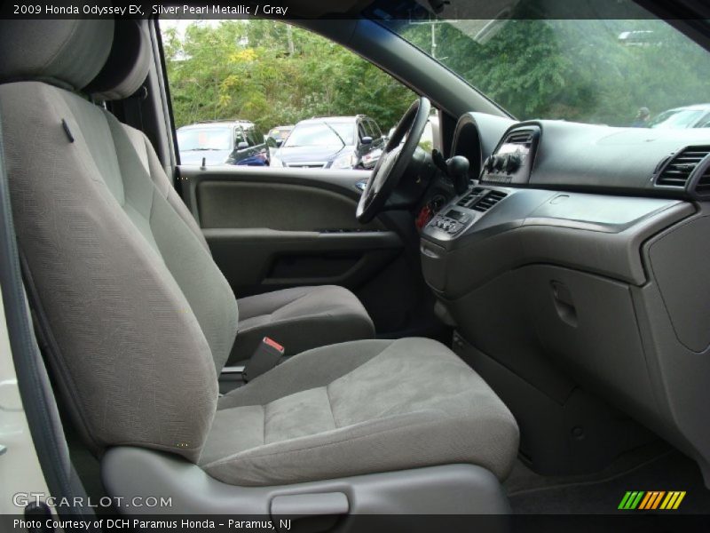 Silver Pearl Metallic / Gray 2009 Honda Odyssey EX