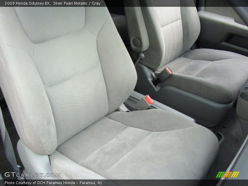 Silver Pearl Metallic / Gray 2009 Honda Odyssey EX