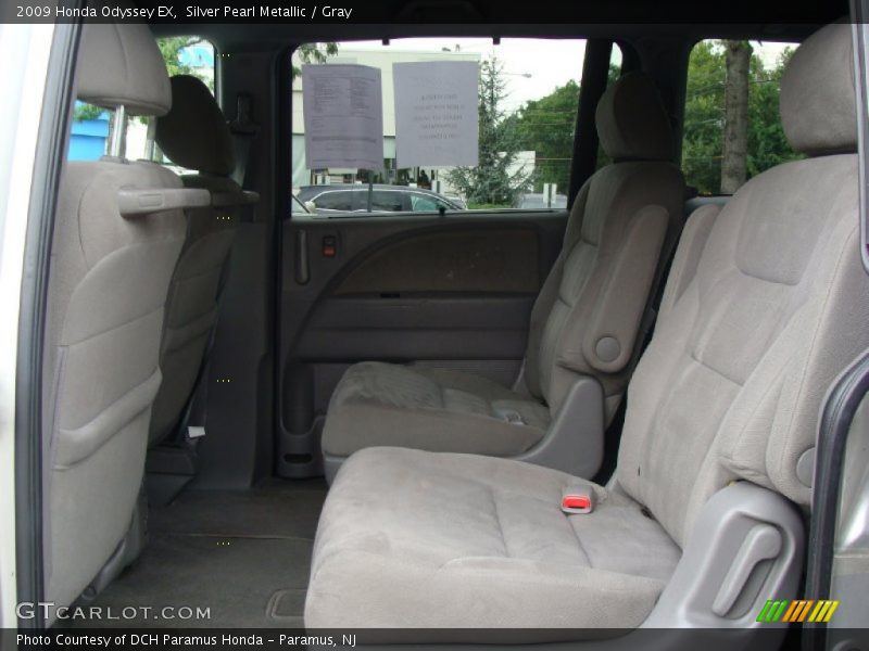 Silver Pearl Metallic / Gray 2009 Honda Odyssey EX