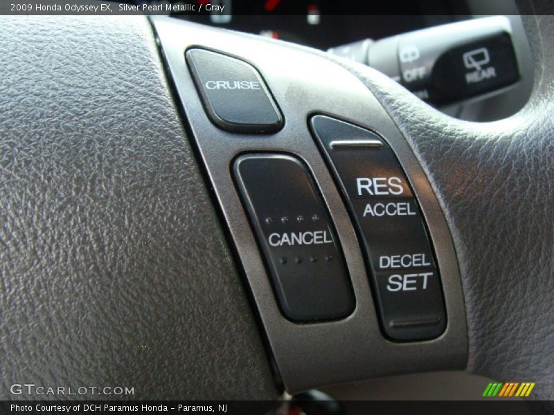 Silver Pearl Metallic / Gray 2009 Honda Odyssey EX