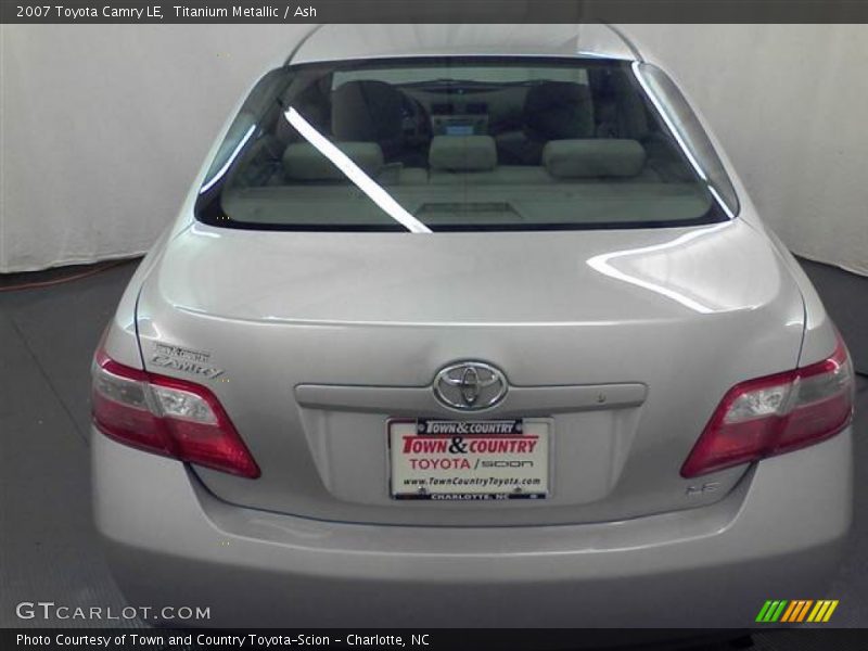 Titanium Metallic / Ash 2007 Toyota Camry LE