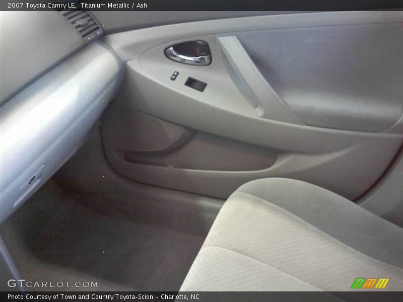 Titanium Metallic / Ash 2007 Toyota Camry LE