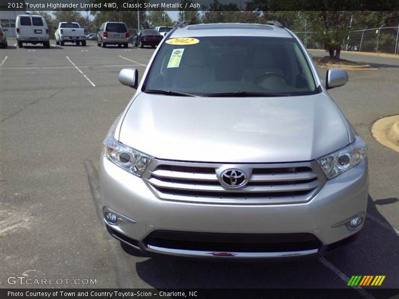 Classic Silver Metallic / Ash 2012 Toyota Highlander Limited 4WD