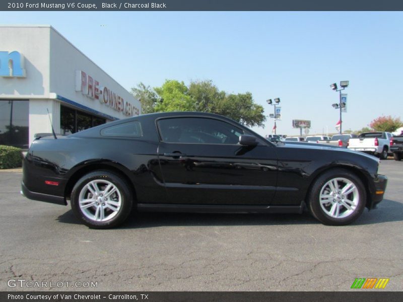 Black / Charcoal Black 2010 Ford Mustang V6 Coupe