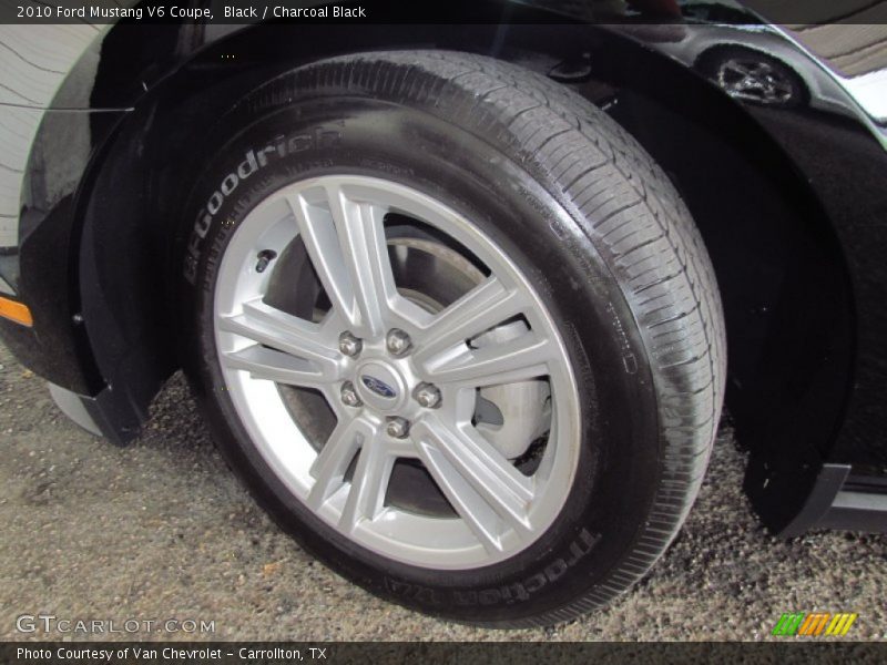 Black / Charcoal Black 2010 Ford Mustang V6 Coupe