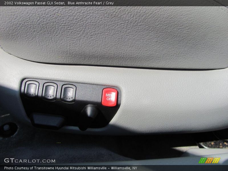 Blue Anthracite Pearl / Grey 2002 Volkswagen Passat GLX Sedan