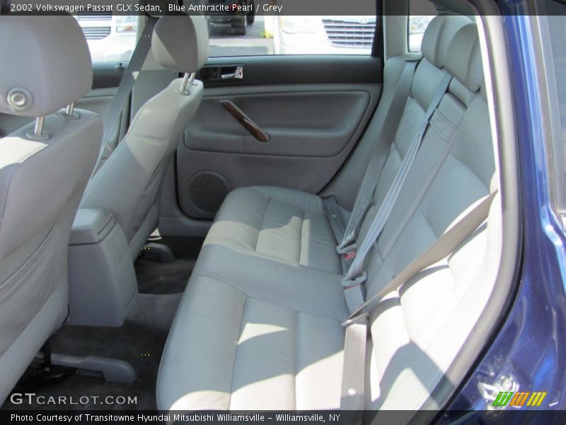 Blue Anthracite Pearl / Grey 2002 Volkswagen Passat GLX Sedan