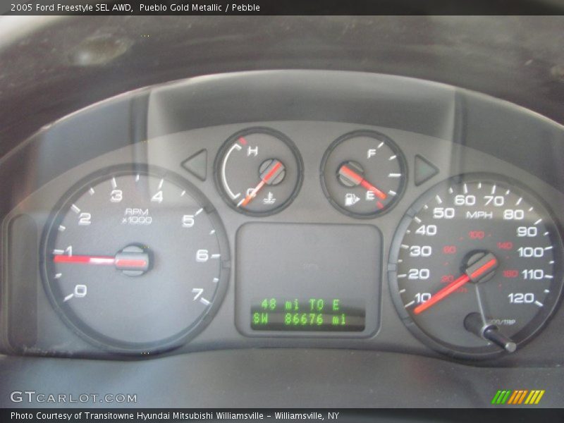 Pueblo Gold Metallic / Pebble 2005 Ford Freestyle SEL AWD