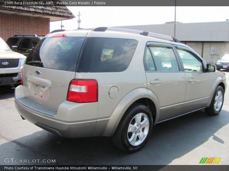 Pueblo Gold Metallic / Pebble 2005 Ford Freestyle SEL AWD