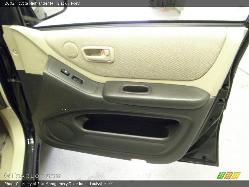 Black / Ivory 2003 Toyota Highlander I4