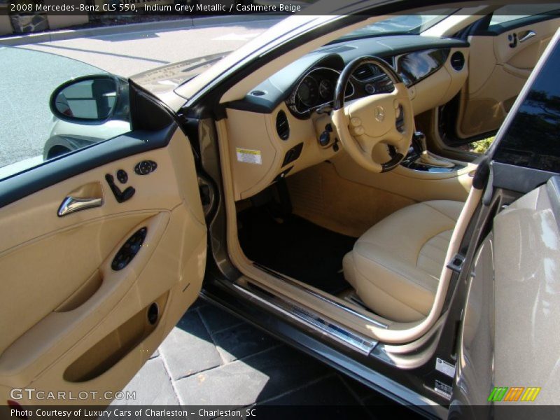 Indium Grey Metallic / Cashmere Beige 2008 Mercedes-Benz CLS 550