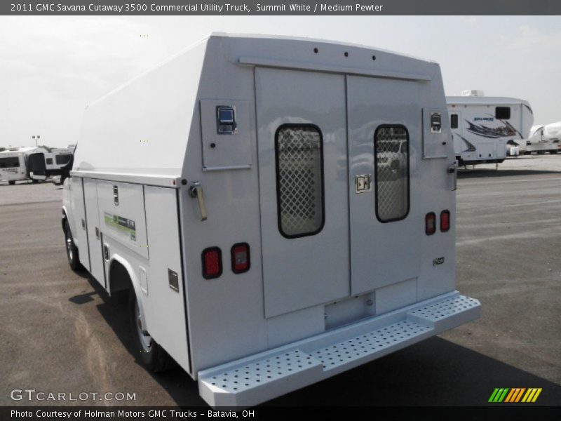 Summit White / Medium Pewter 2011 GMC Savana Cutaway 3500 Commercial Utility Truck