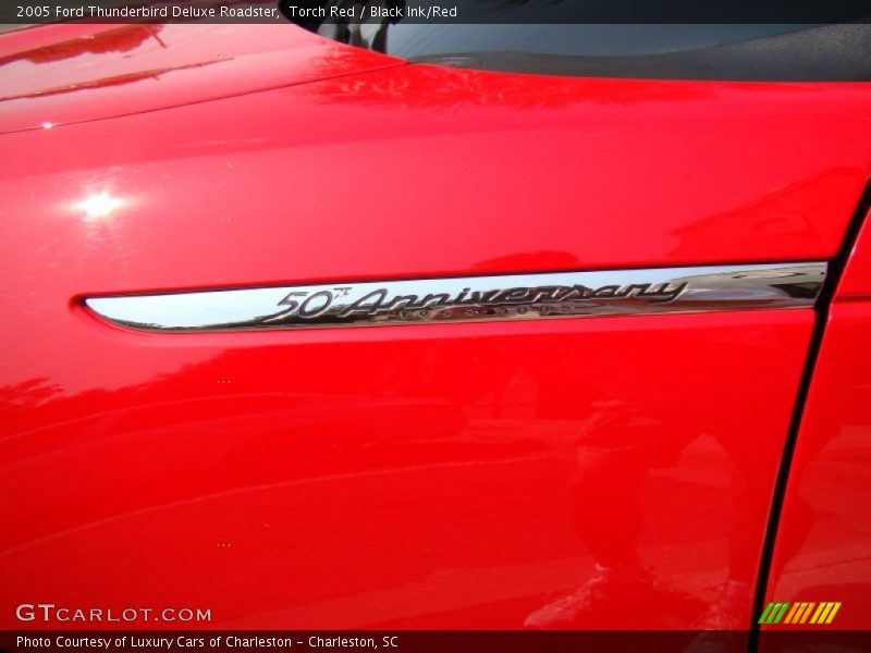  2005 Thunderbird Deluxe Roadster Logo