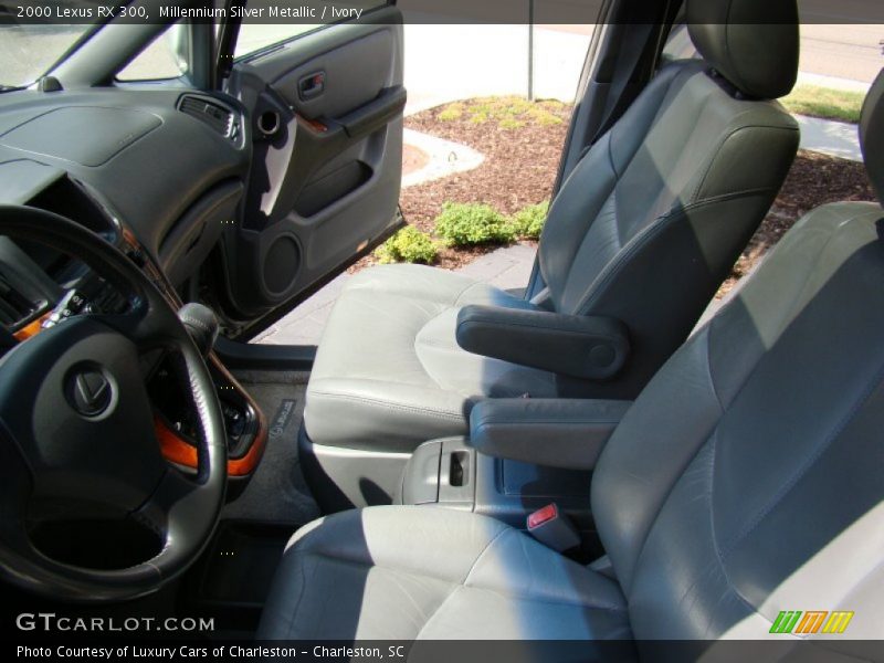 Millennium Silver Metallic / Ivory 2000 Lexus RX 300