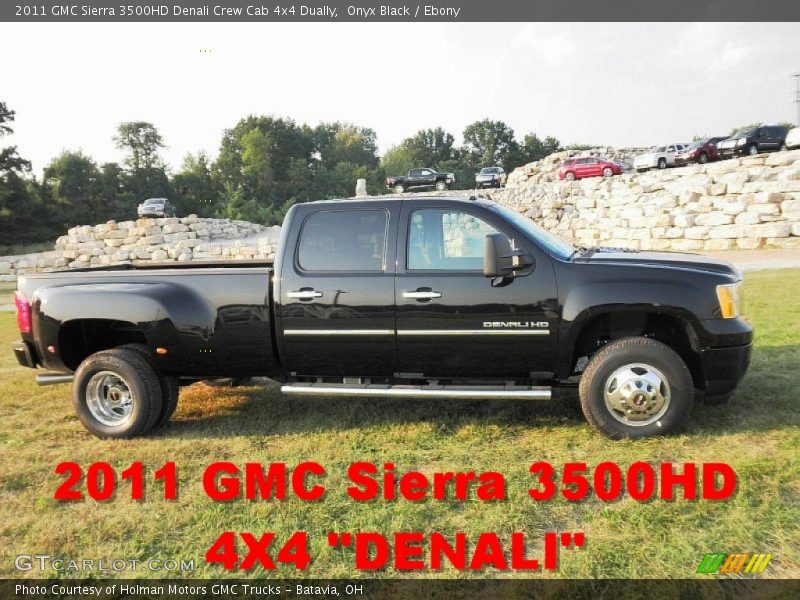 Onyx Black / Ebony 2011 GMC Sierra 3500HD Denali Crew Cab 4x4 Dually