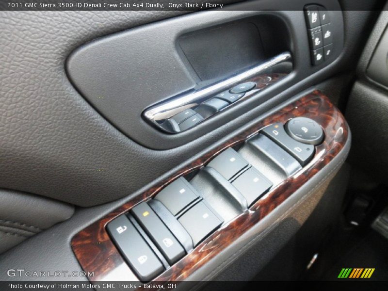Onyx Black / Ebony 2011 GMC Sierra 3500HD Denali Crew Cab 4x4 Dually