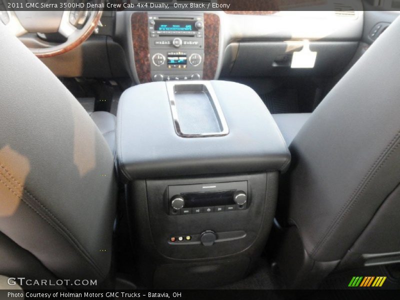 Onyx Black / Ebony 2011 GMC Sierra 3500HD Denali Crew Cab 4x4 Dually