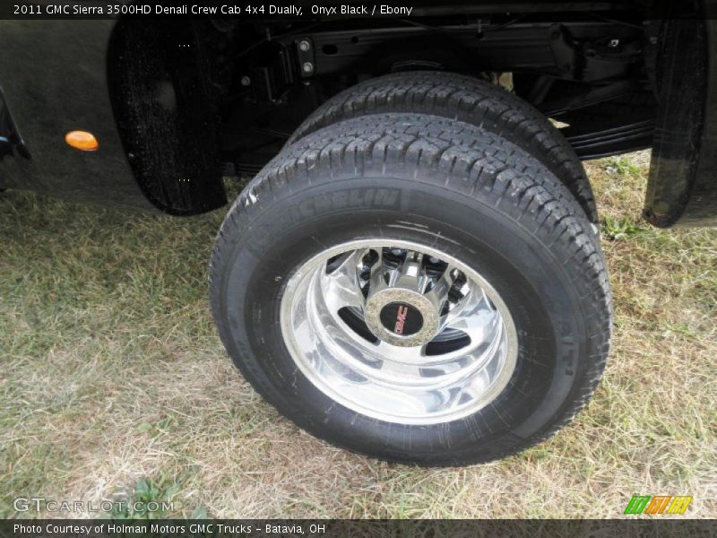Onyx Black / Ebony 2011 GMC Sierra 3500HD Denali Crew Cab 4x4 Dually