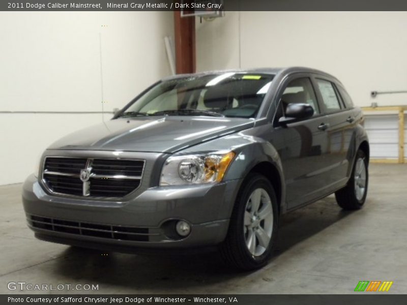 Mineral Gray Metallic / Dark Slate Gray 2011 Dodge Caliber Mainstreet