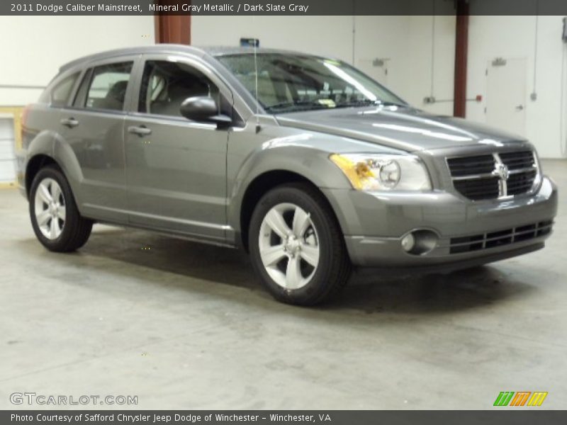 Mineral Gray Metallic / Dark Slate Gray 2011 Dodge Caliber Mainstreet
