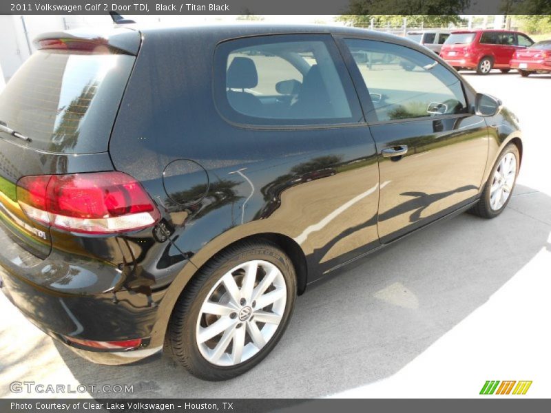 Black / Titan Black 2011 Volkswagen Golf 2 Door TDI