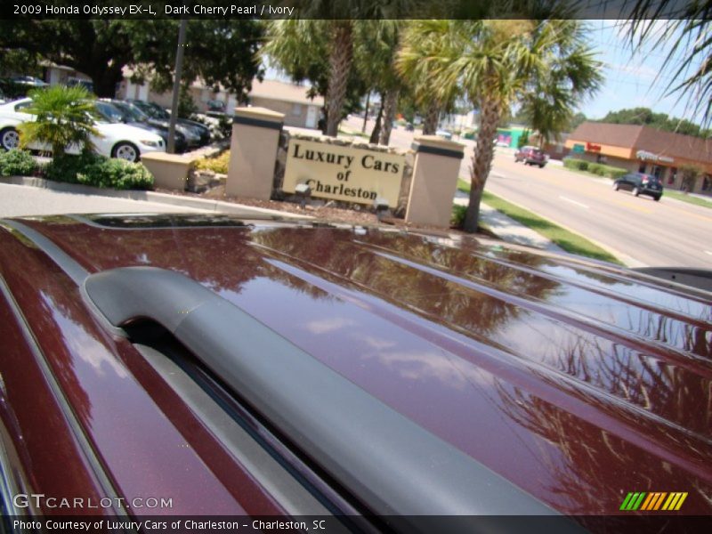Dark Cherry Pearl / Ivory 2009 Honda Odyssey EX-L