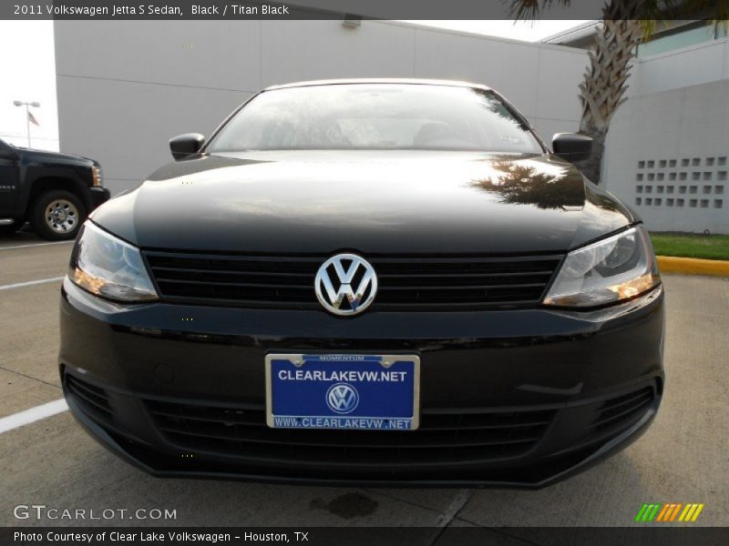 Black / Titan Black 2011 Volkswagen Jetta S Sedan
