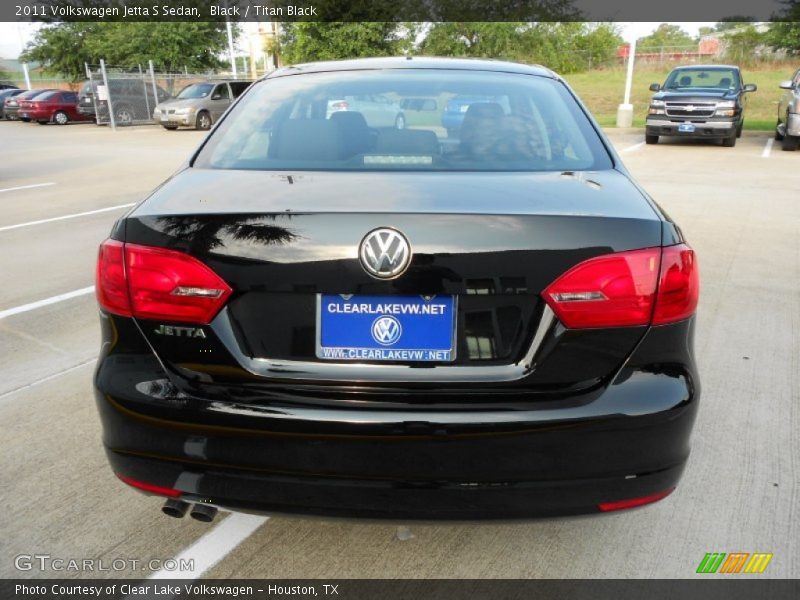 Black / Titan Black 2011 Volkswagen Jetta S Sedan