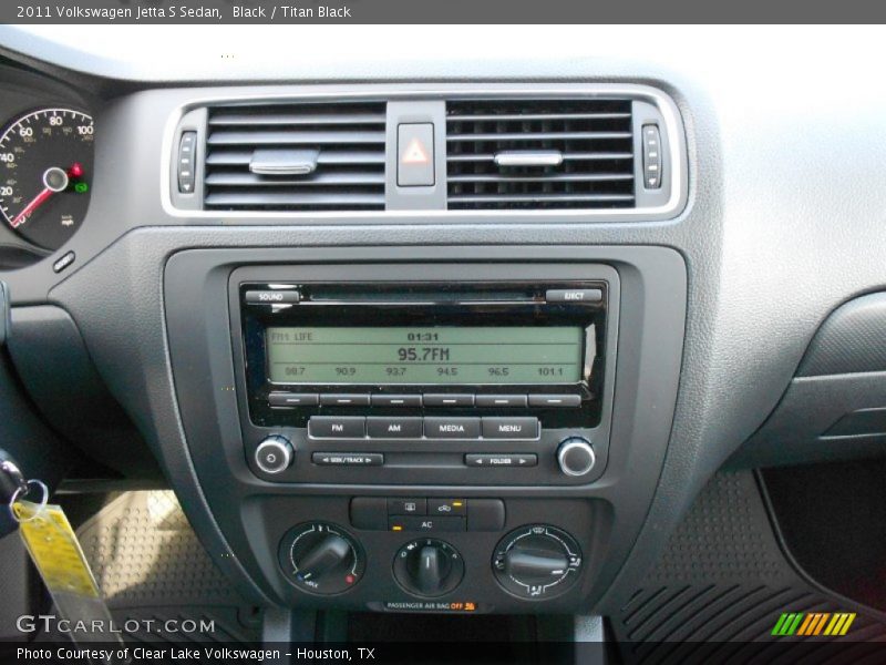 Black / Titan Black 2011 Volkswagen Jetta S Sedan