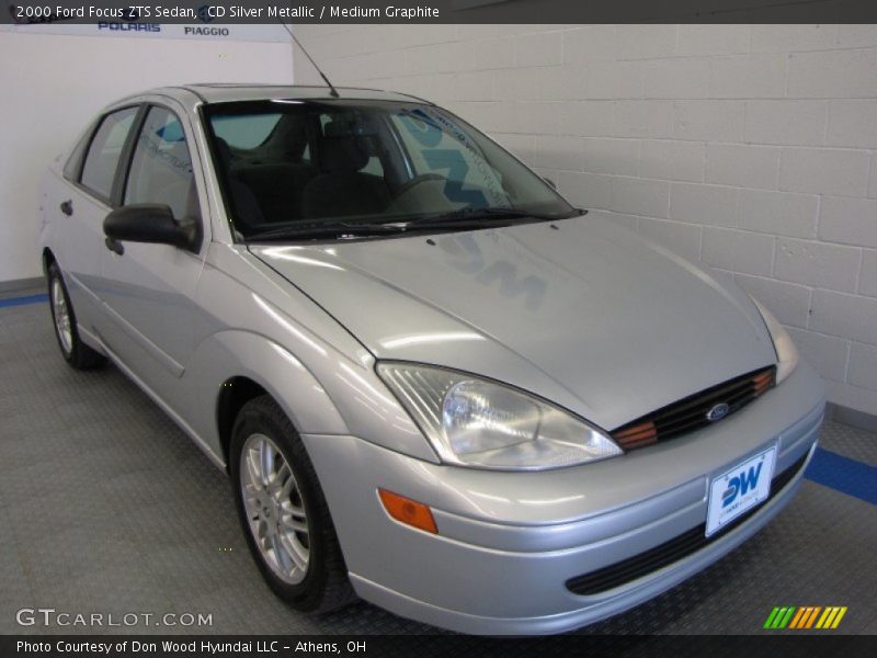 CD Silver Metallic / Medium Graphite 2000 Ford Focus ZTS Sedan