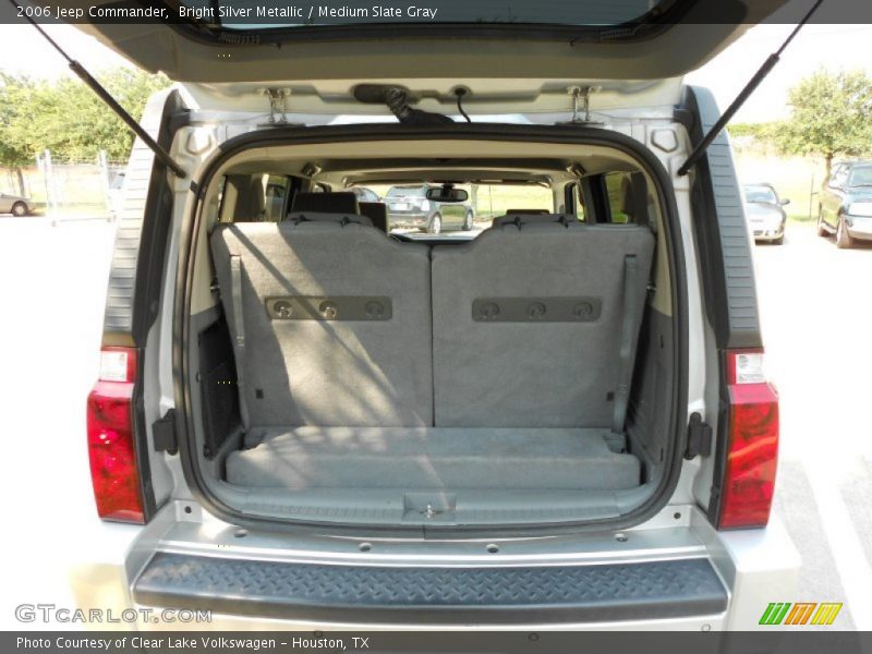 Bright Silver Metallic / Medium Slate Gray 2006 Jeep Commander