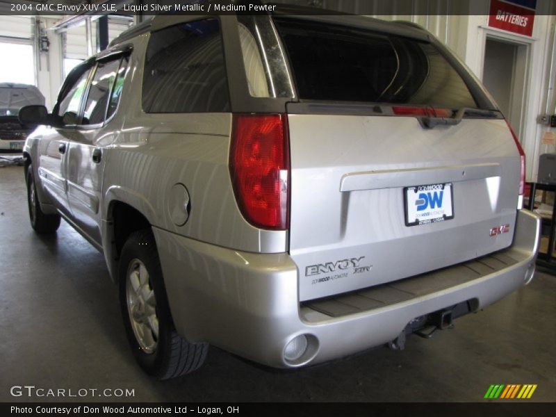 Liquid Silver Metallic / Medium Pewter 2004 GMC Envoy XUV SLE