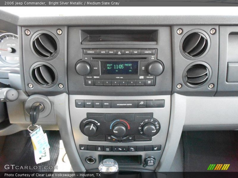 Bright Silver Metallic / Medium Slate Gray 2006 Jeep Commander