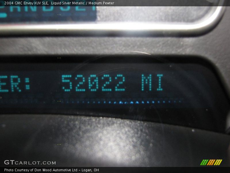 Liquid Silver Metallic / Medium Pewter 2004 GMC Envoy XUV SLE