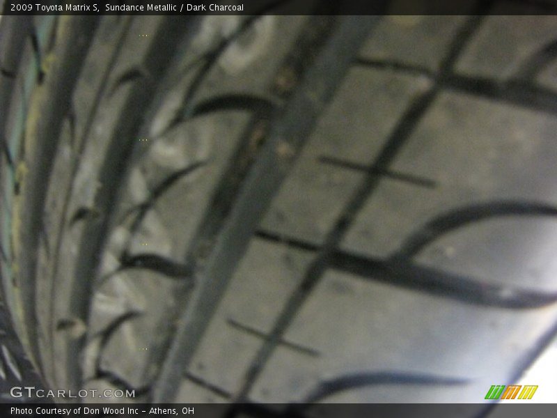 Sundance Metallic / Dark Charcoal 2009 Toyota Matrix S