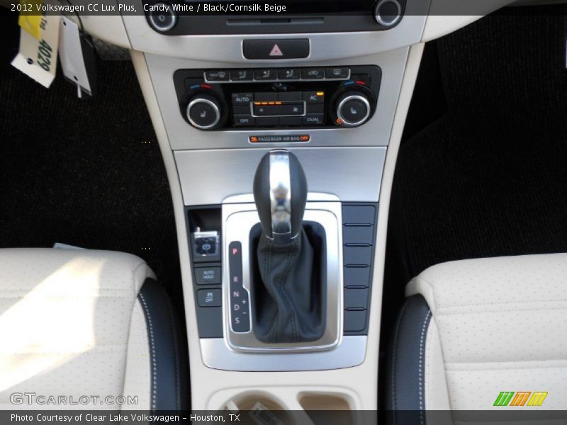 Candy White / Black/Cornsilk Beige 2012 Volkswagen CC Lux Plus
