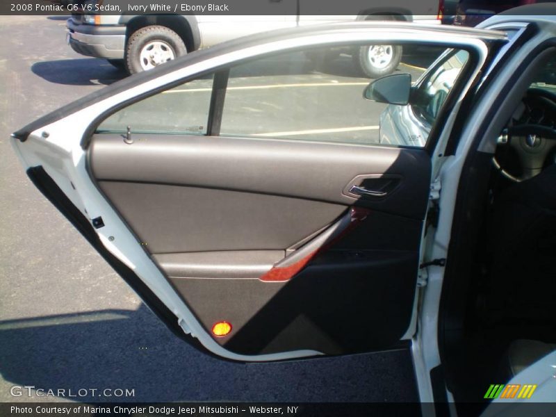 Ivory White / Ebony Black 2008 Pontiac G6 V6 Sedan
