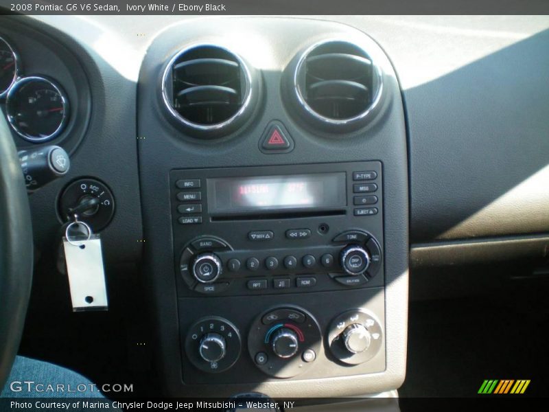 Ivory White / Ebony Black 2008 Pontiac G6 V6 Sedan