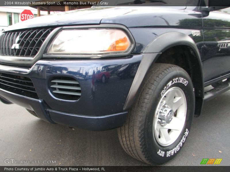 Memphis Blue Pearl / Gray 2004 Mitsubishi Montero Sport LS