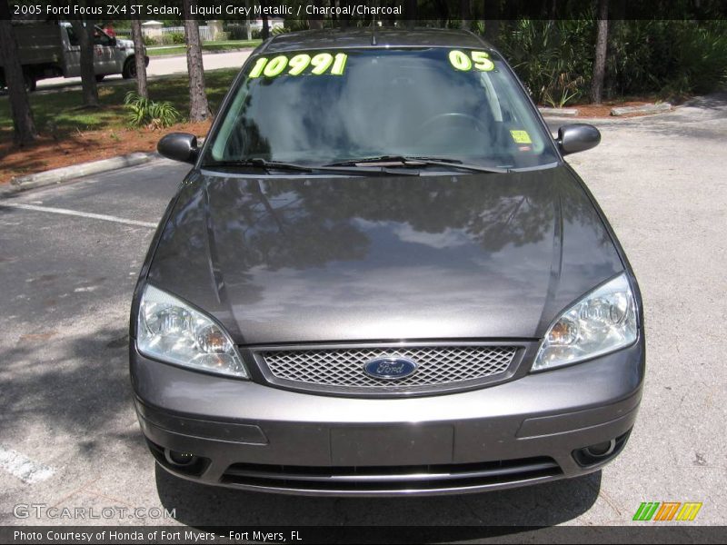 Liquid Grey Metallic / Charcoal/Charcoal 2005 Ford Focus ZX4 ST Sedan