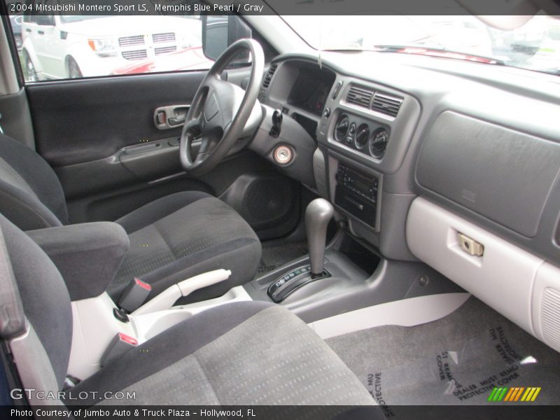  2004 Montero Sport LS Gray Interior