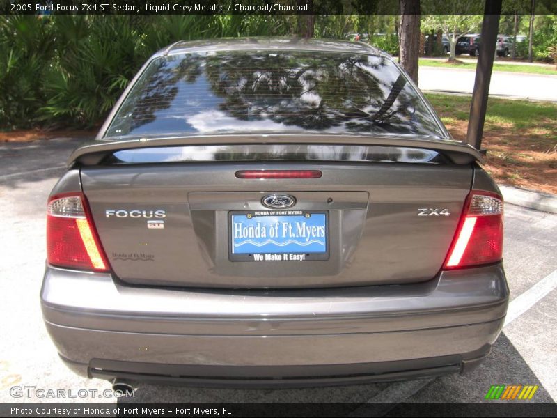 Liquid Grey Metallic / Charcoal/Charcoal 2005 Ford Focus ZX4 ST Sedan