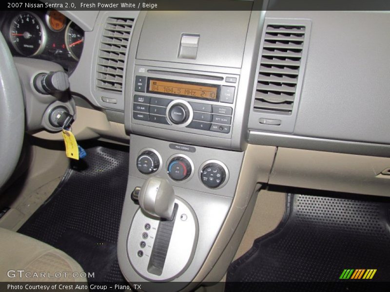 Fresh Powder White / Beige 2007 Nissan Sentra 2.0