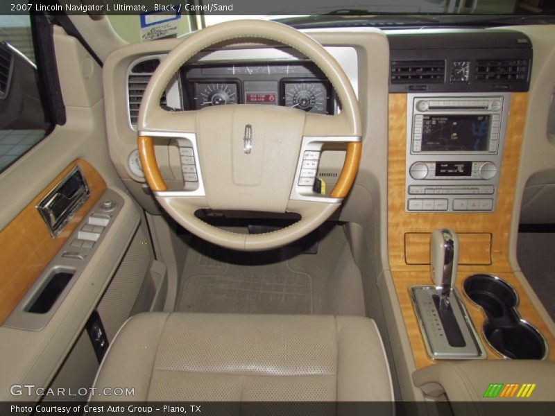  2007 Navigator L Ultimate Camel/Sand Interior