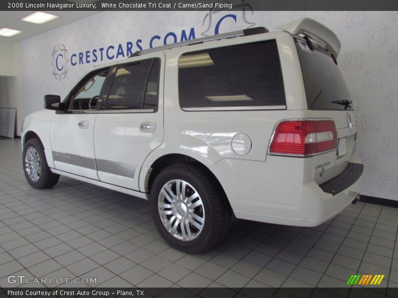 White Chocolate Tri Coat / Camel/Sand Piping 2008 Lincoln Navigator Luxury