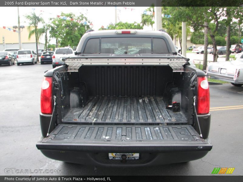 Dark Stone Metallic / Medium Pebble 2005 Ford Explorer Sport Trac XLS