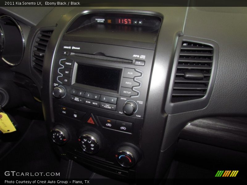 Ebony Black / Black 2011 Kia Sorento LX