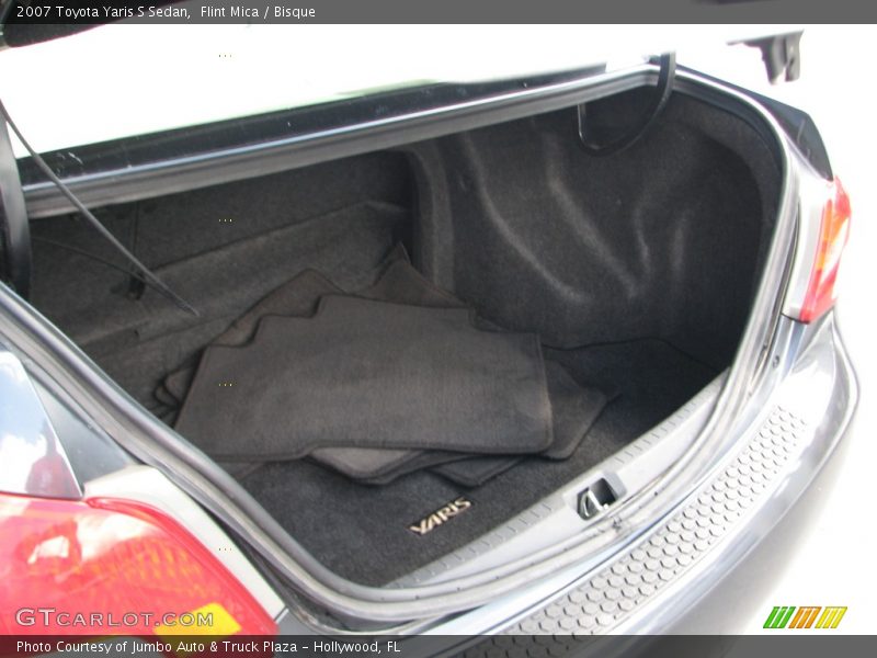 Flint Mica / Bisque 2007 Toyota Yaris S Sedan