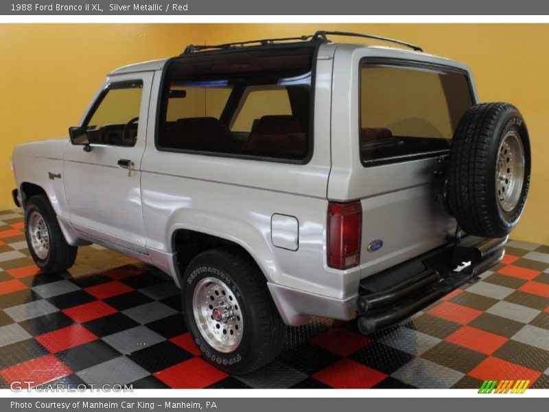 Silver Metallic / Red 1988 Ford Bronco II XL