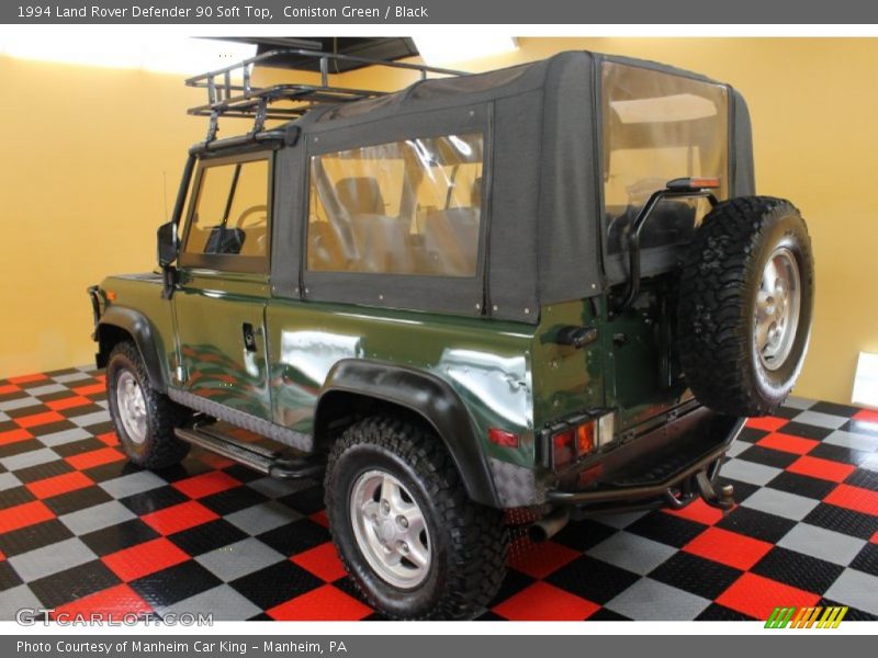 Coniston Green / Black 1994 Land Rover Defender 90 Soft Top